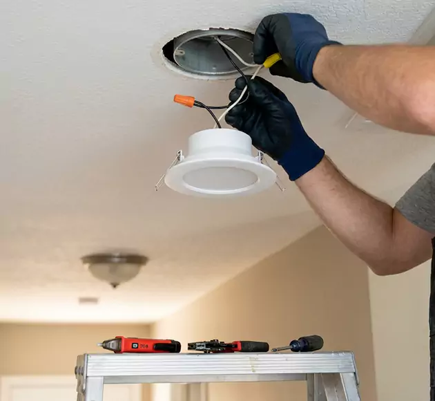 Professional Recessed Light Replacement: Your Local Retrofit Team in Leeds, AL